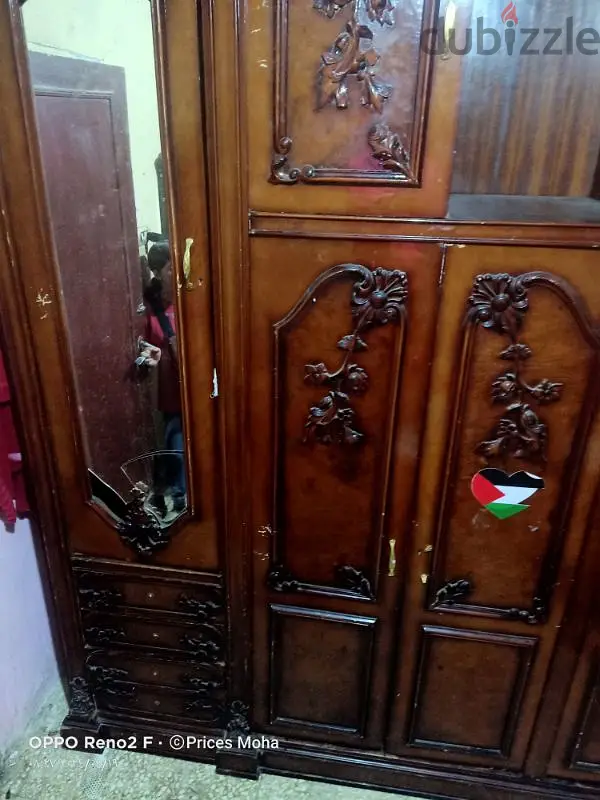 دولاب65616907419906125