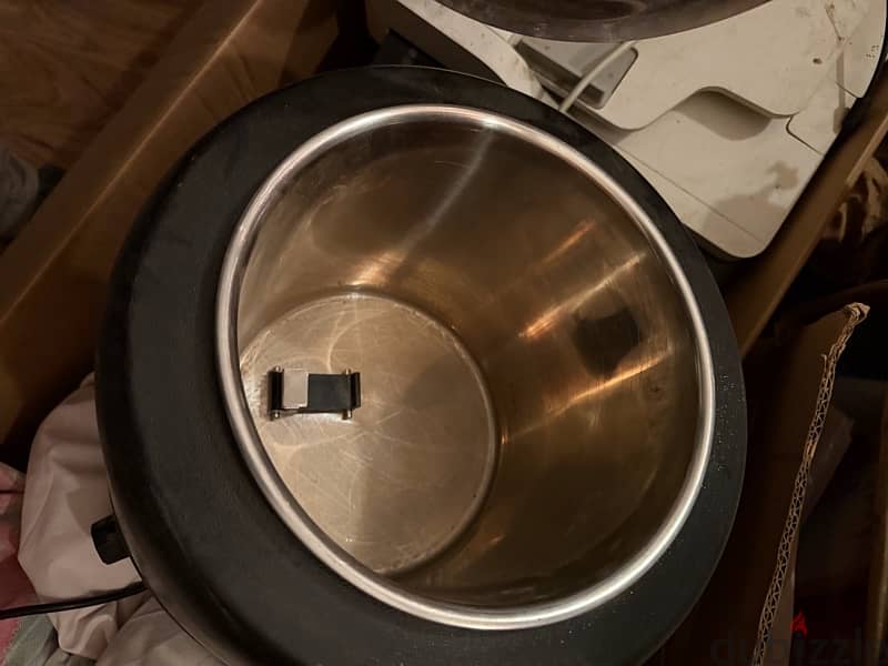 like new - Soup Kettle 1