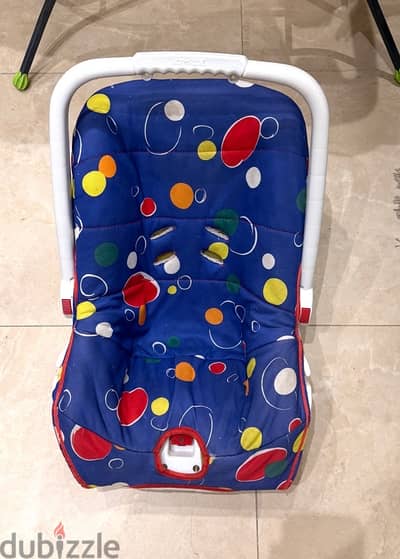 كرسي سيارة للأطفال - حالتة كويسة Car Seat / Baby Carrier