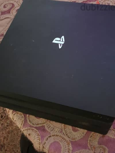 PlayStation 4 pro / 1 Tera