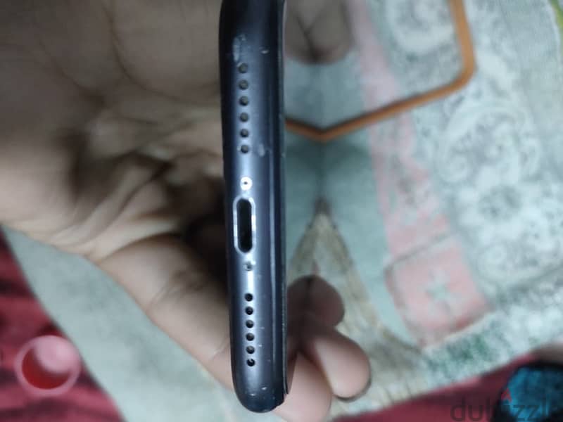 ايفون 11 1
