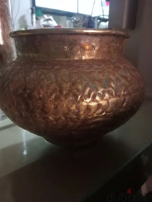 قدر نحاس عتيق جدا جدا جدا
