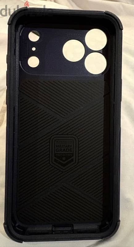 ESR magnetic case for iPhone 17 pro max 5