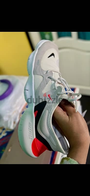 Nike- Unisex 5