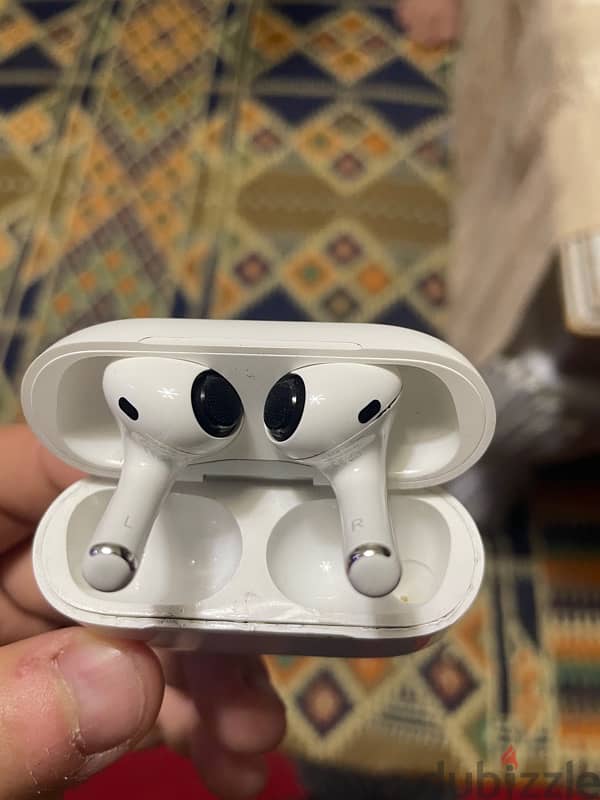 airpods pro 1