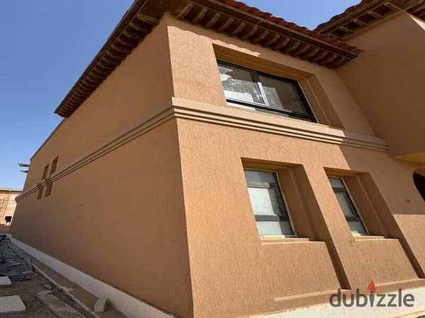 Twin House villa for sale 270 meters in the Village West project in Sheikh Zayed