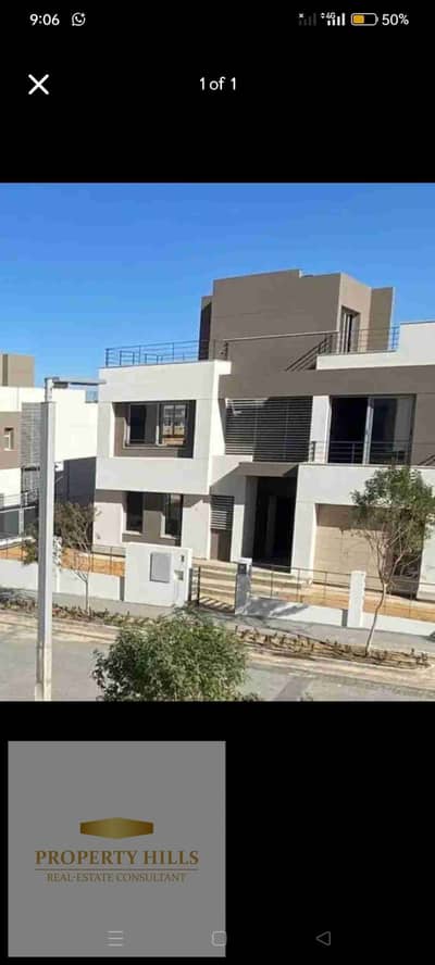 فيلا فوري للبيع في الجولدن سكوير بالم هيلز التجمع الخامس