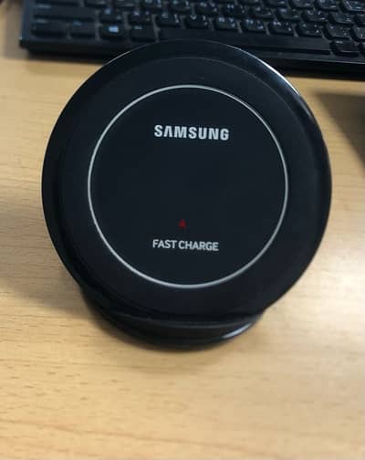 Samsung wireless charger Excellent condition