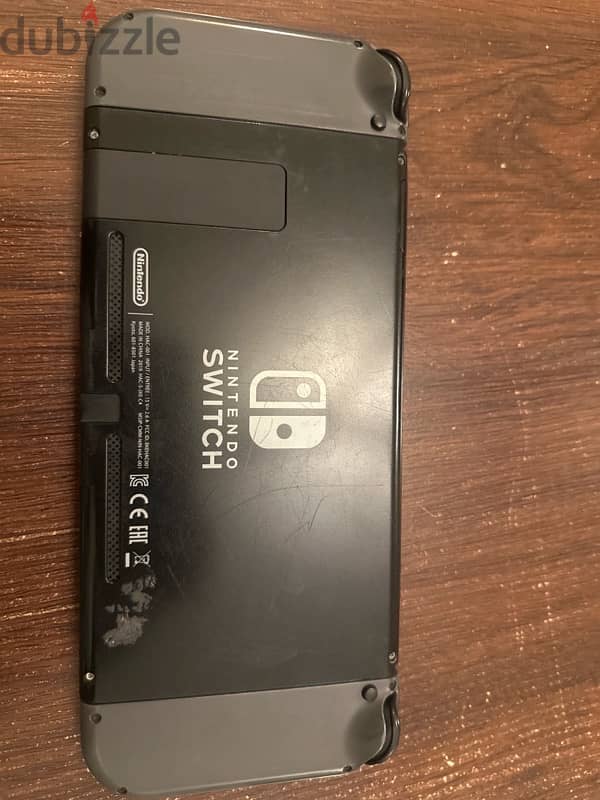 Used nintedo switch 4
