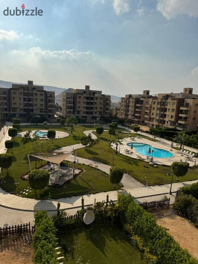 بنتهاوس 390م للبيع فى كمبوند بروميناد اكتوبر