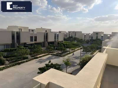 فيلا للبيع بفيو علي لاند سكيب بموقع مميز جدا متشطبة بالكامل في البروج - الشروق  Al Burouj - El Sherouk