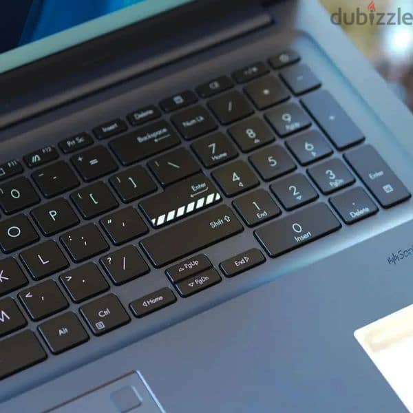Asus Vivobook 17.3 inch |  Core i5 12th H 2