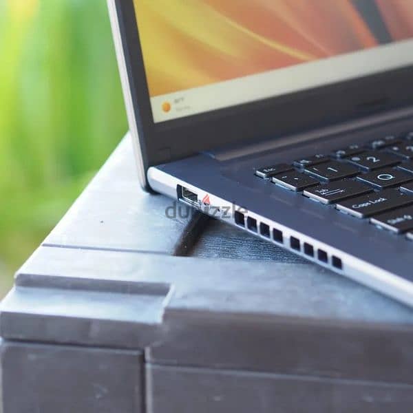 Asus Vivobook 17.3 inch |  Core i5 12th H 3