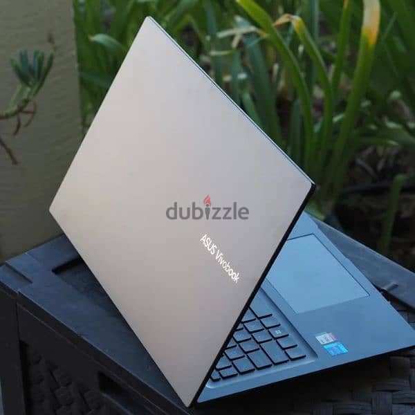Asus Vivobook 17.3 inch |  Core i5 12th H 1