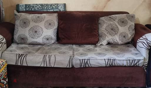 كنب بمقعدين