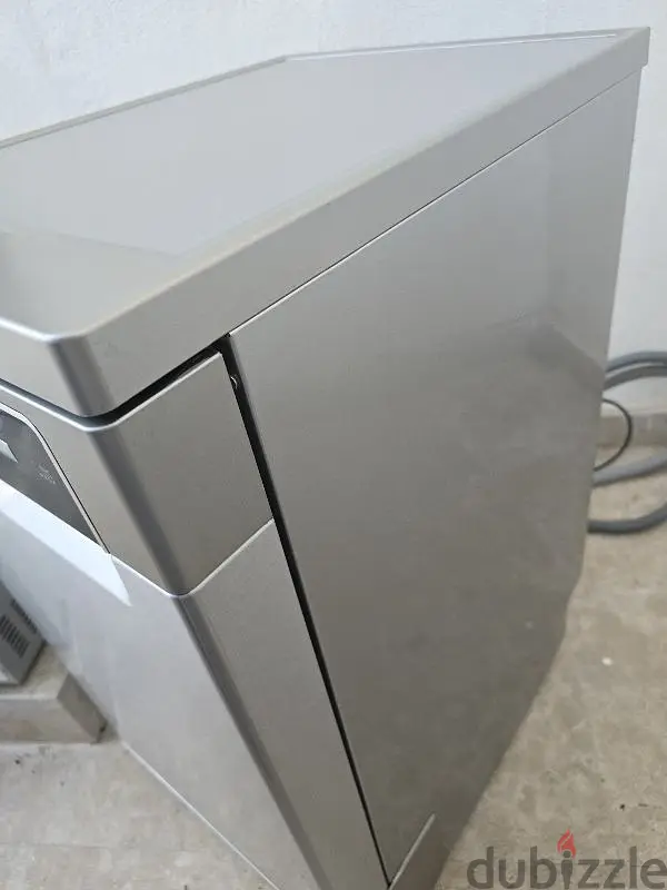 Dishwasher 10 Persons Settings 8 Programs Lsfo3T223Wx Silver65616909877635122