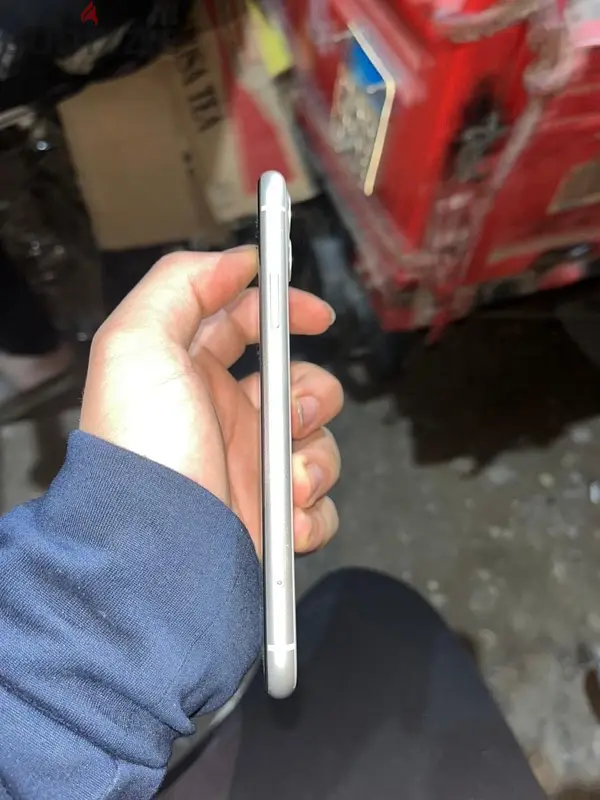 iPhone 1165614157443970124