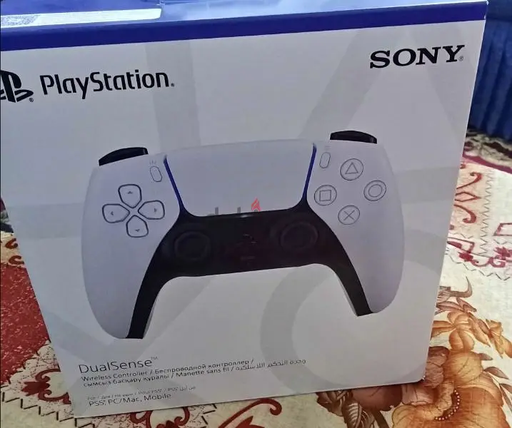 بلاي ستيشن 5 زائد دراع اضافي جداد متبرشمين نسخه فورت نايت65616920966531121