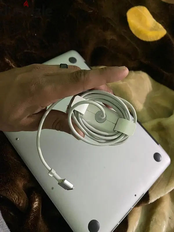 MacBook Pro 201565616951958402126