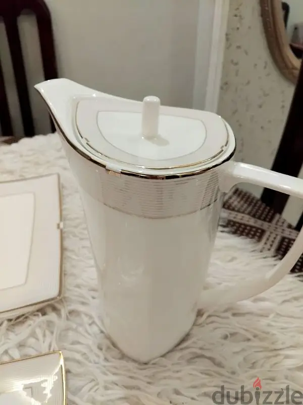 طقم صيني ١٢٥ قطعه65616906825345122