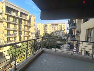 For sale in Madinaty, an apartment of 327 meters with a garden view and street.