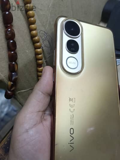 فيفو v50 لايت