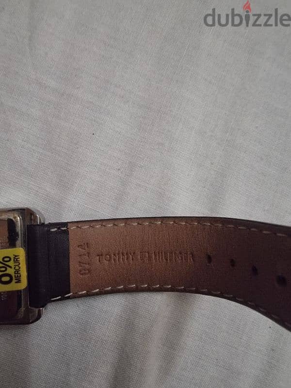 tommy watch, square 5