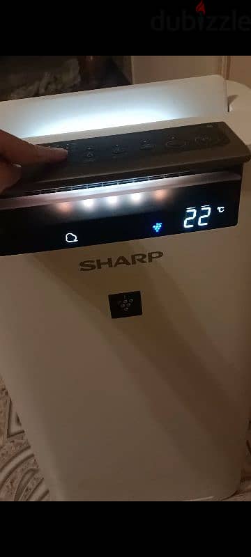 Sharp Air purifier KC- G40SA-W with Humidifier 1