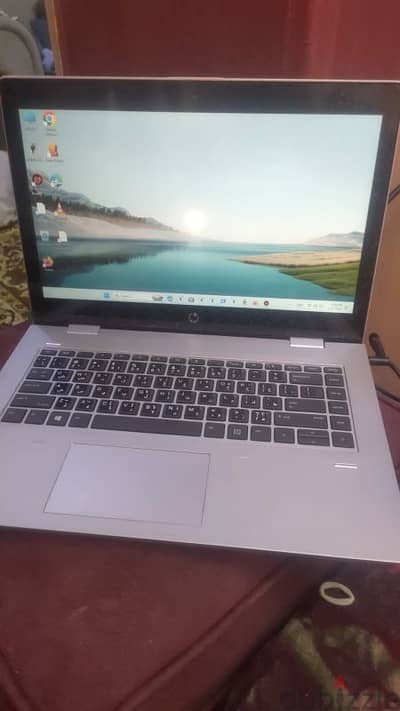 لابتوب جديد لم يستخدم للبيع