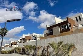 توين هاوس للبيع في كمبوند سولايا لوكيشن مميز جدا داخل الكمبوند