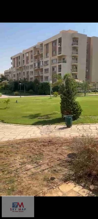 Apartment 189 sqm with a 60 sqm garden for sale in Madinaty B11