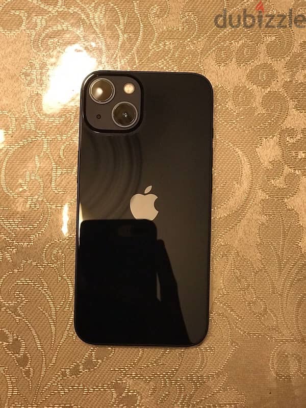 iPhone 13 4