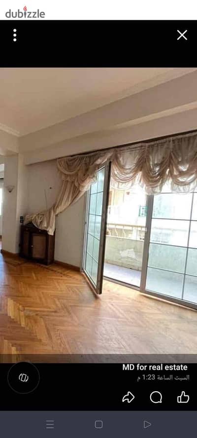 For rent administrative Laurent 165m main street