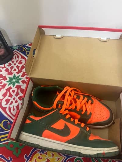 nike dunks low orange and green limited edition