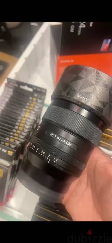 lens sony 24 GM 1.4  عدسة سوني 24 جي ماستر