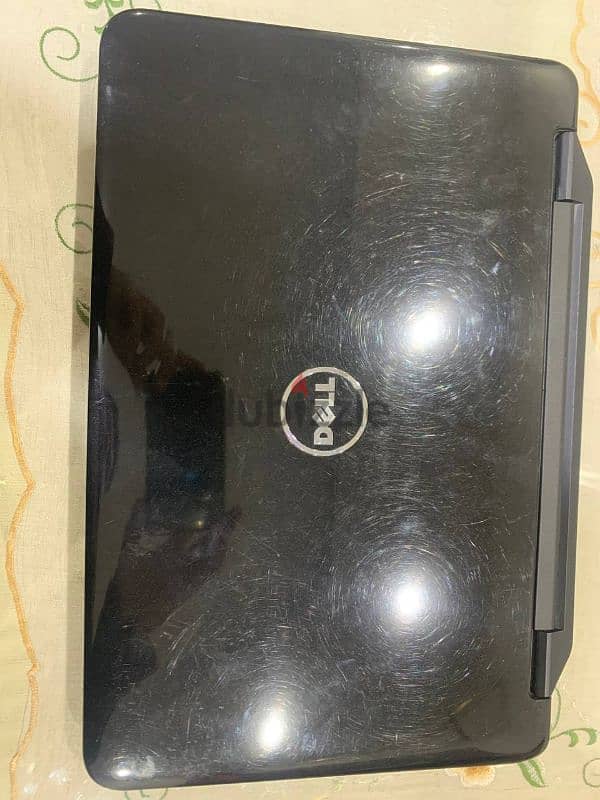 Dell Inspiron N5050 1