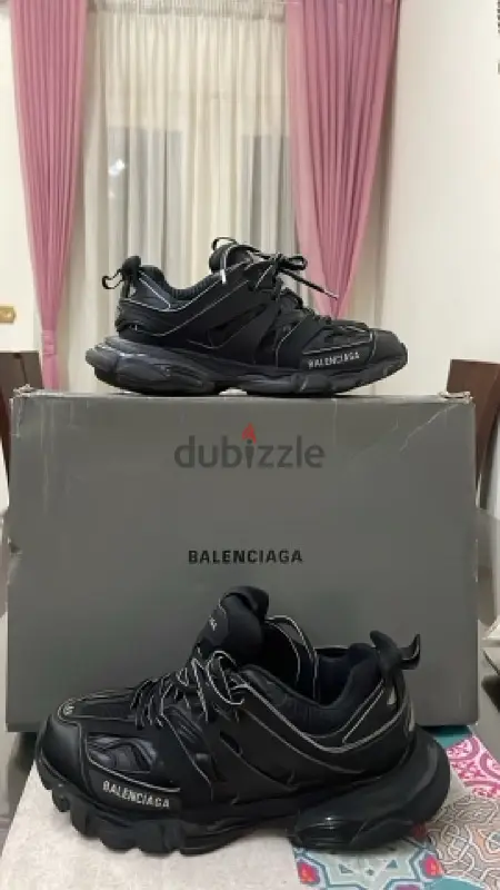 balenciga track