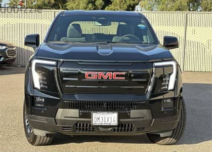2026 GMC Sierra EV Standard Range Elevation
