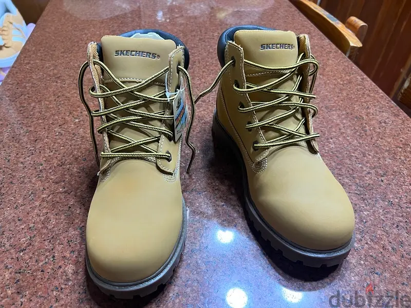 Sports Shoes in Excellent Condition