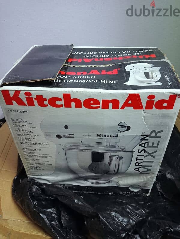 KitchenAid. 3