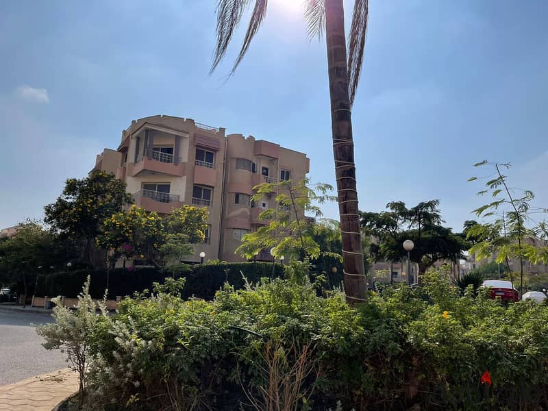 5 Bedrooms 315 sq.M Apartment for sale 14,000,000 EGP in Opera City Compound, Sheikh Zayed