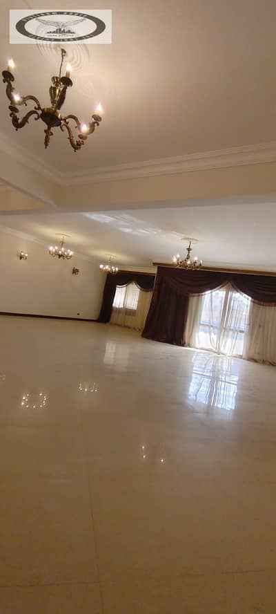 Apartment for rent with kitchen and air conditioning, suitable for residential or commercial use, in Al Banafseg Villas, near Mohamed Naguib Axis