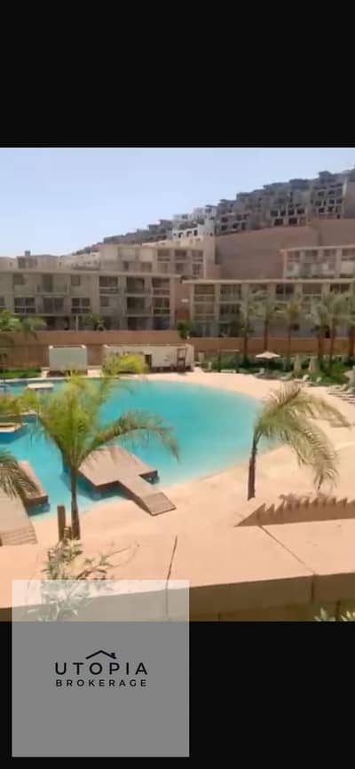 شاليه أرضي بجاردن للبيع في Mount Galala – فيو كريستال لاجون
