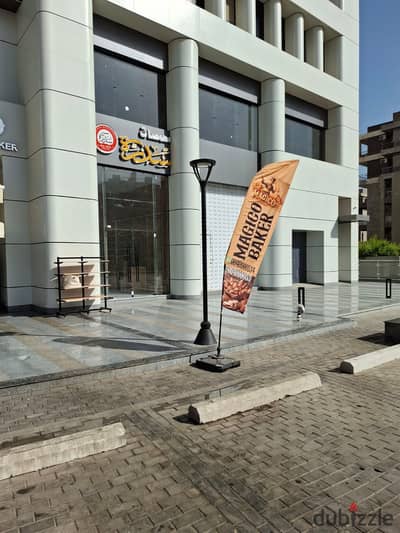 محل للايجار 134م سيلفر جيت Silver Gate فى قلب الشيخ زايد بجوار ذا ادرس