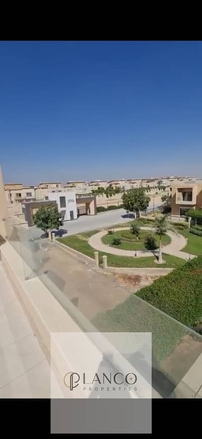 Middle Townhouse in Joya – East Expansions - 6october