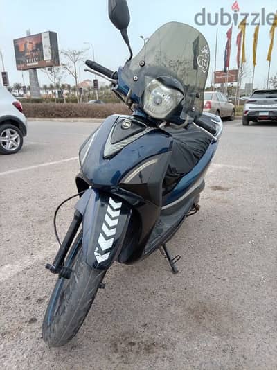 Scotter sym st 200