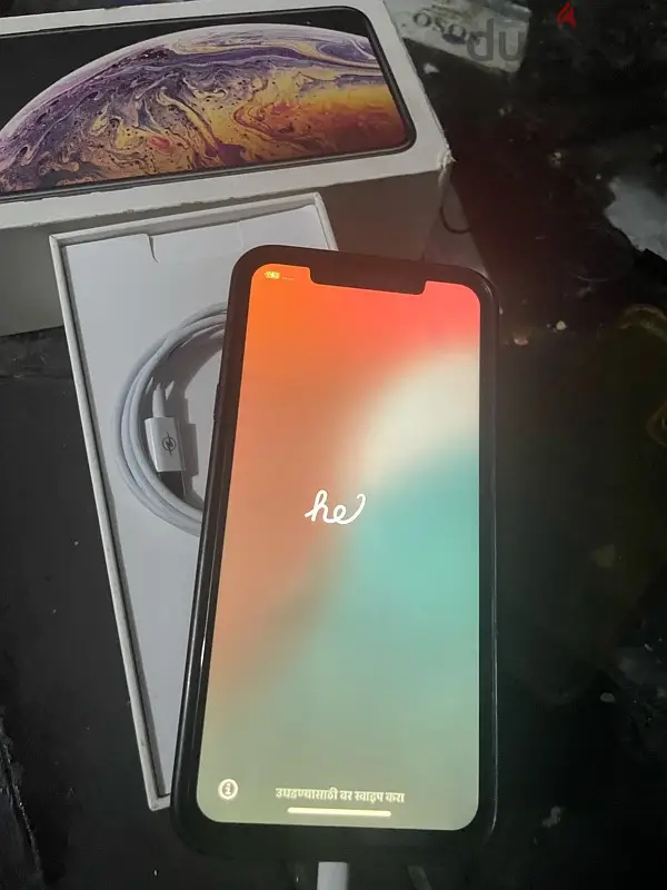 ايفون اكس إس ماكس مساحه ٢٥٦ بالعلبه والوصله محتاجدصيامه بورده