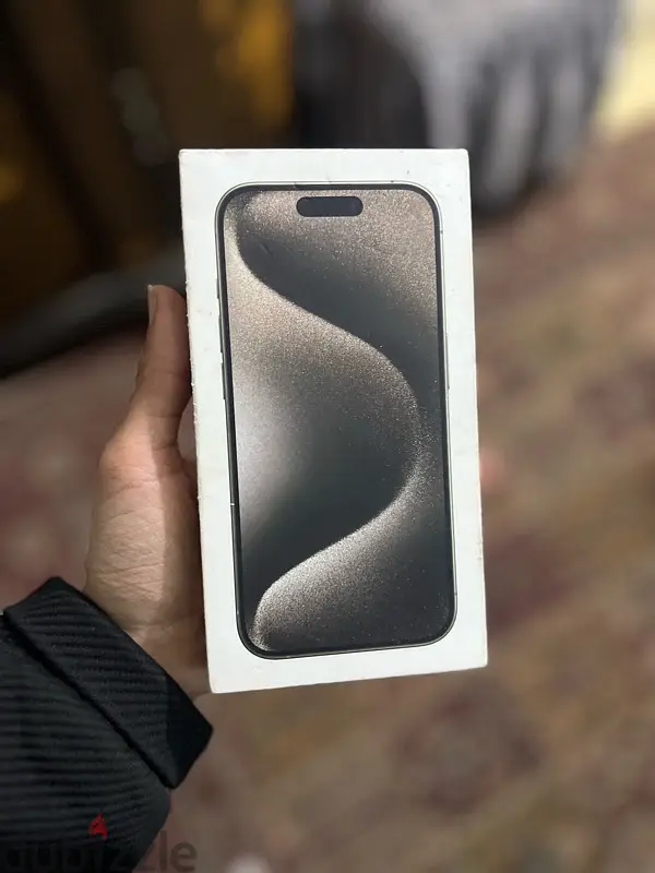 آيفون ١٥ برو كسر زيرو مفهوش خربوش65620448052611121