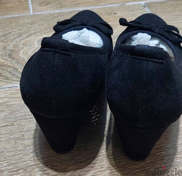 Elegant shoes 2