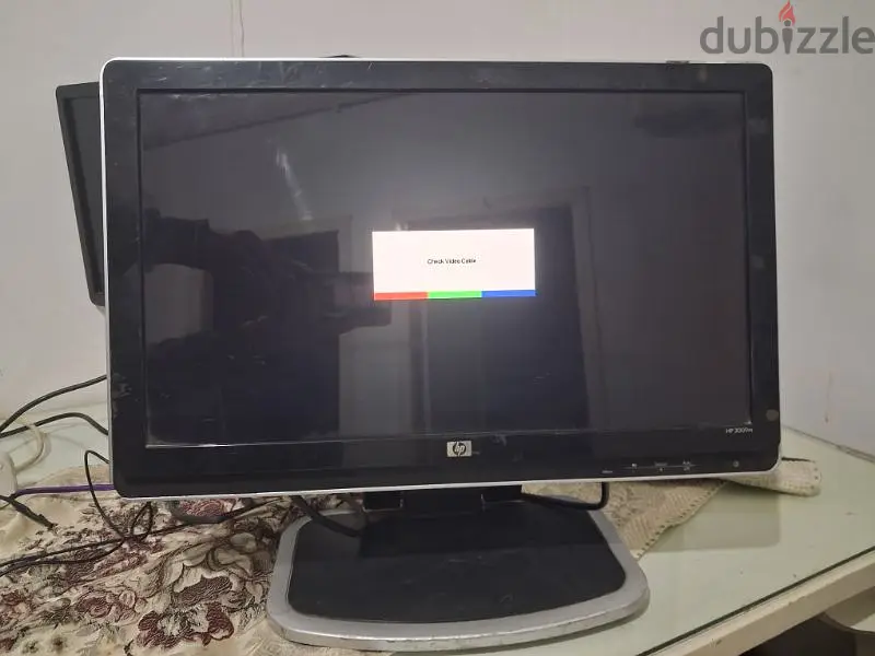 شاشه ٢٢ بوصه hp